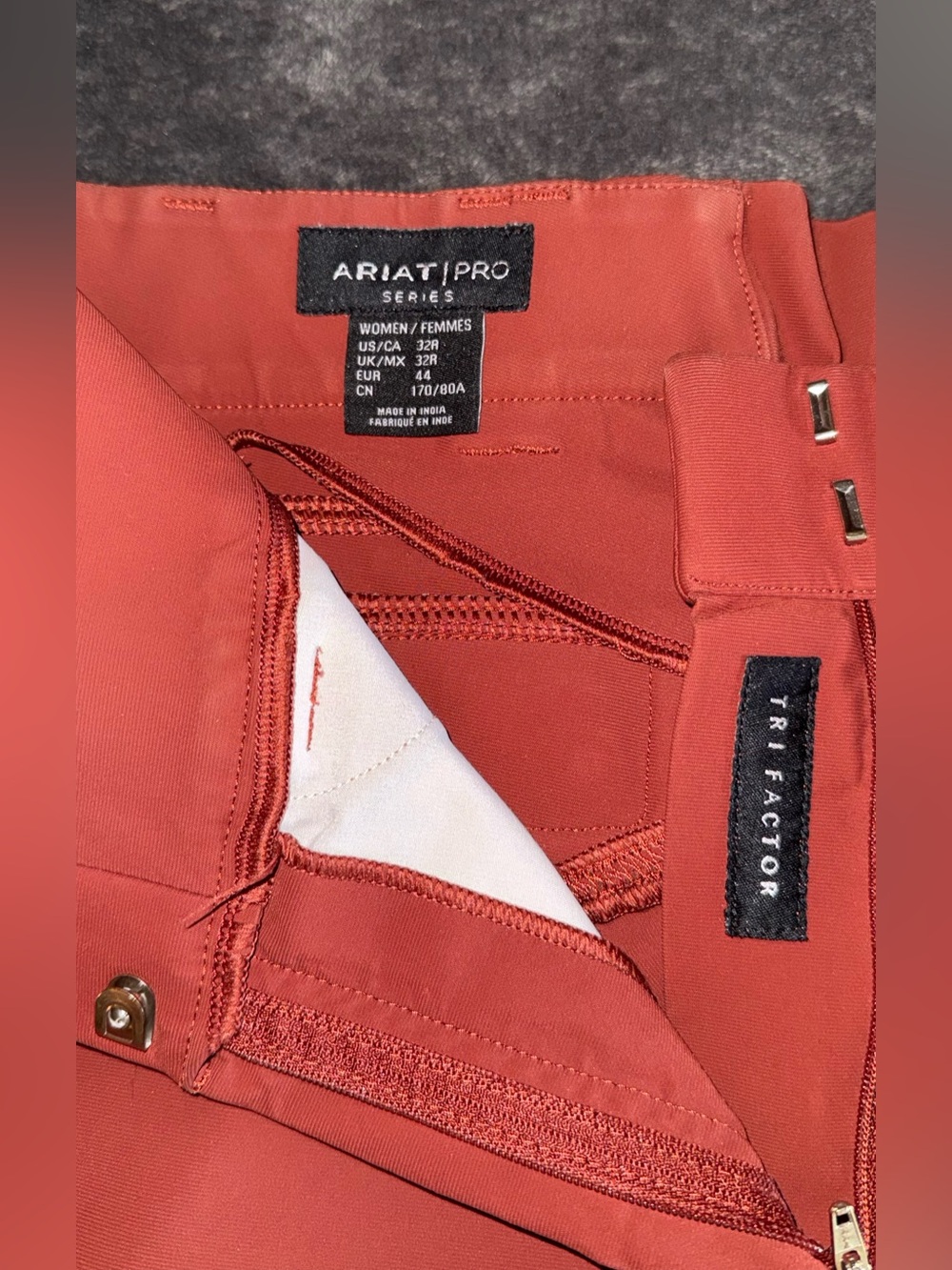 Ariat Tri Factor Full Seat Breeches | 32R |FIRED BRICK - Picture 3 of 4